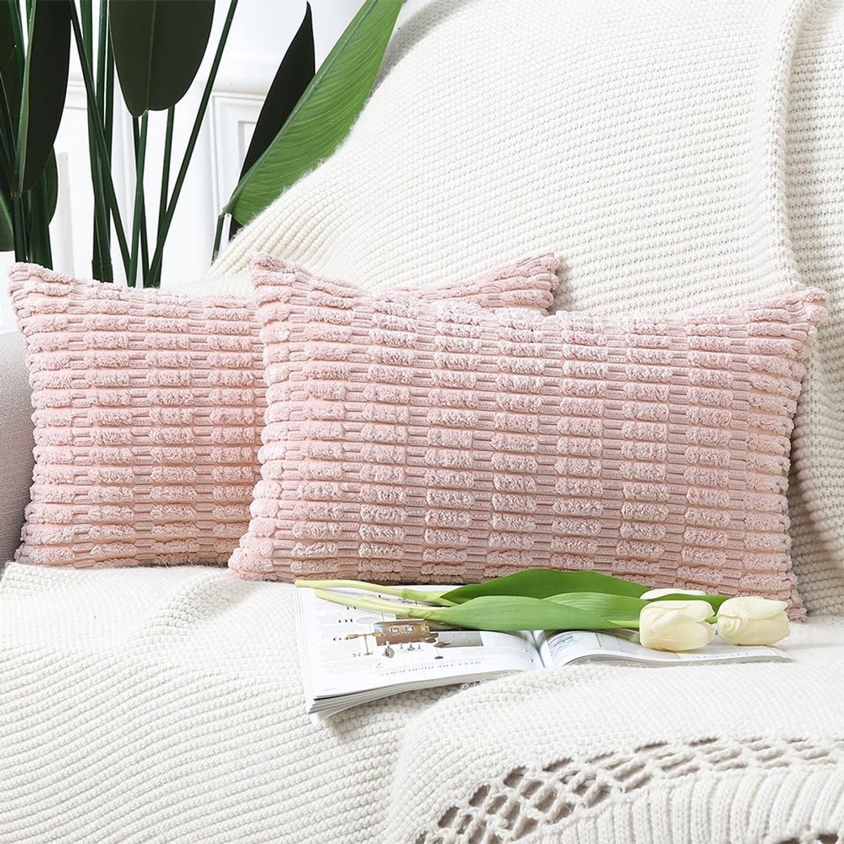 Elzusha - Set van 2 Boho Gestreepte Velours Kussenhoezen 30x50cm Lichtroze