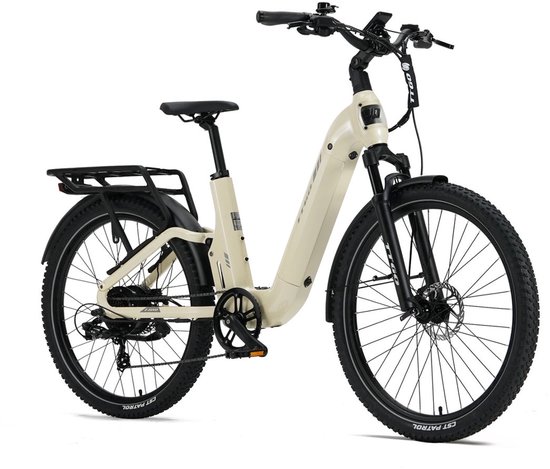 Beige TTGO elektrische fiets met bagagedrager en dikke banden, zijaanzicht op witte achtergrond.