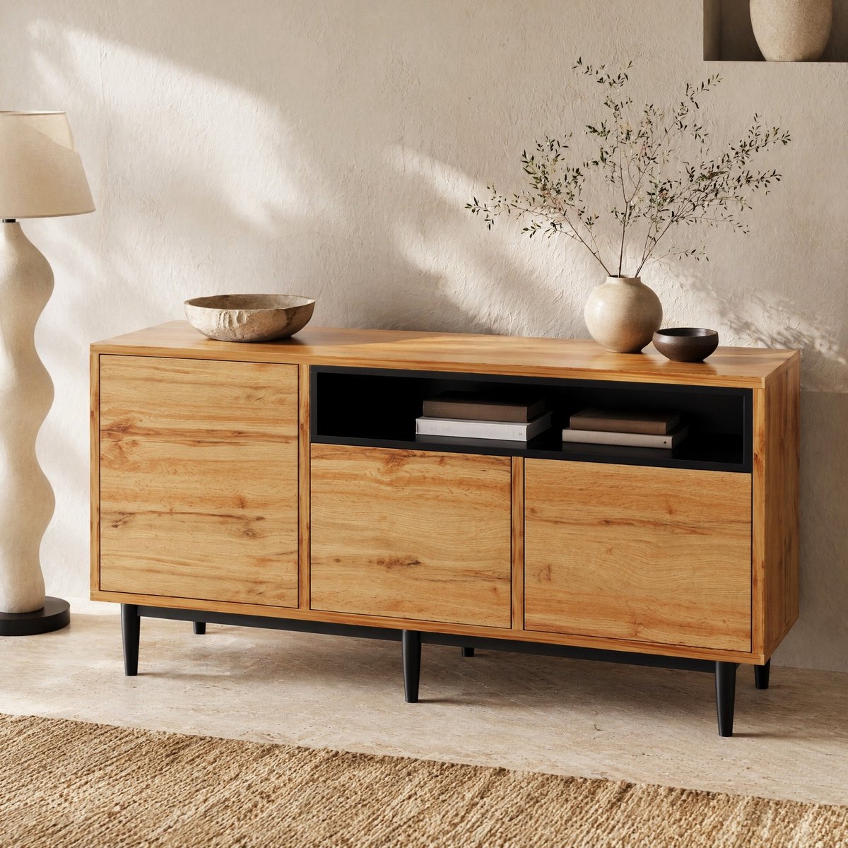 COVREO dressoir 160 x 35 x 76 cm - 3 deuren, verstelbare planken, zwart met houtlook
