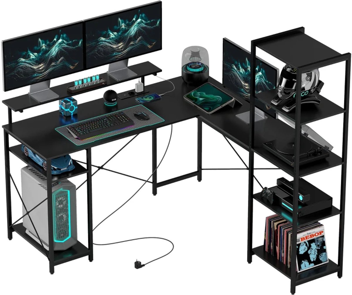 L-vormig Hoekbureau met Stopcontacten – Computerbureau met Monitorstandaard en Opbergrekken – 137 x 140 cm – Zwart