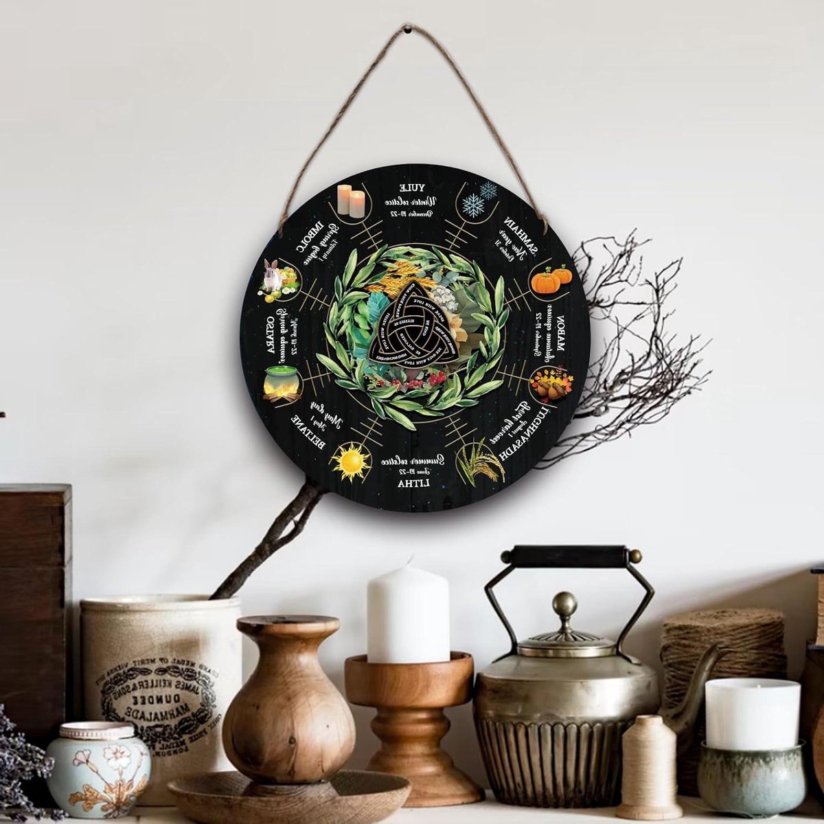 Houten Jaar Cirkel - Runen Teken - Wicca Decoratie - Handgemaakt Hout - 30 cm Diameter - Niet gespecificeerd