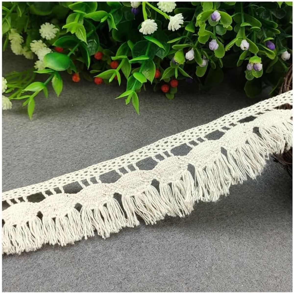 Brede 3.5 cm Franje Rand met Katoenen Vintage Haakwerk en Kwastjes voor DIY Naaiprojecten en Huisdecoratie - Wit