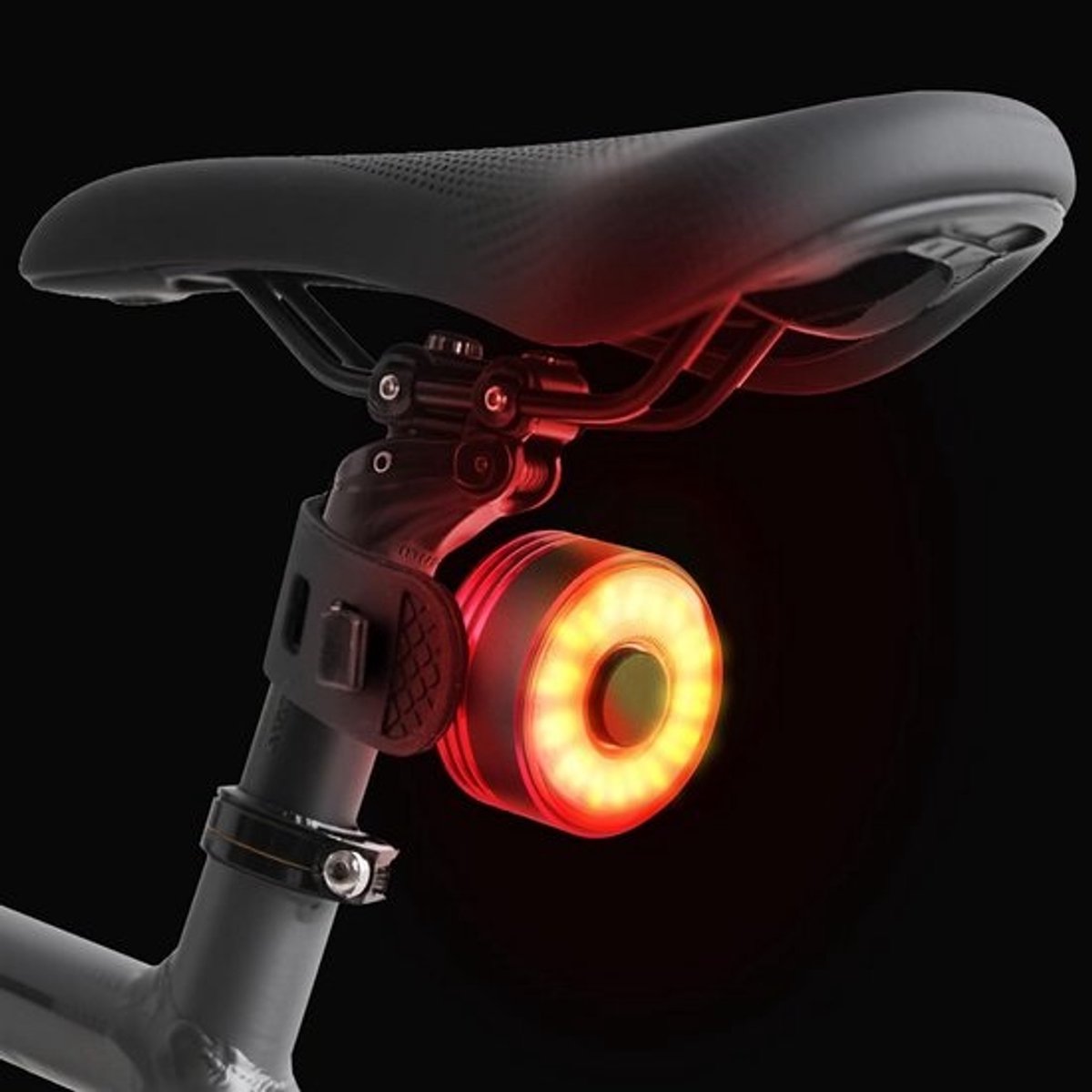 Waterdicht Fiets Achterlicht 200 Lumen USB Oplaadbaar Rood LED met Slimme Modi