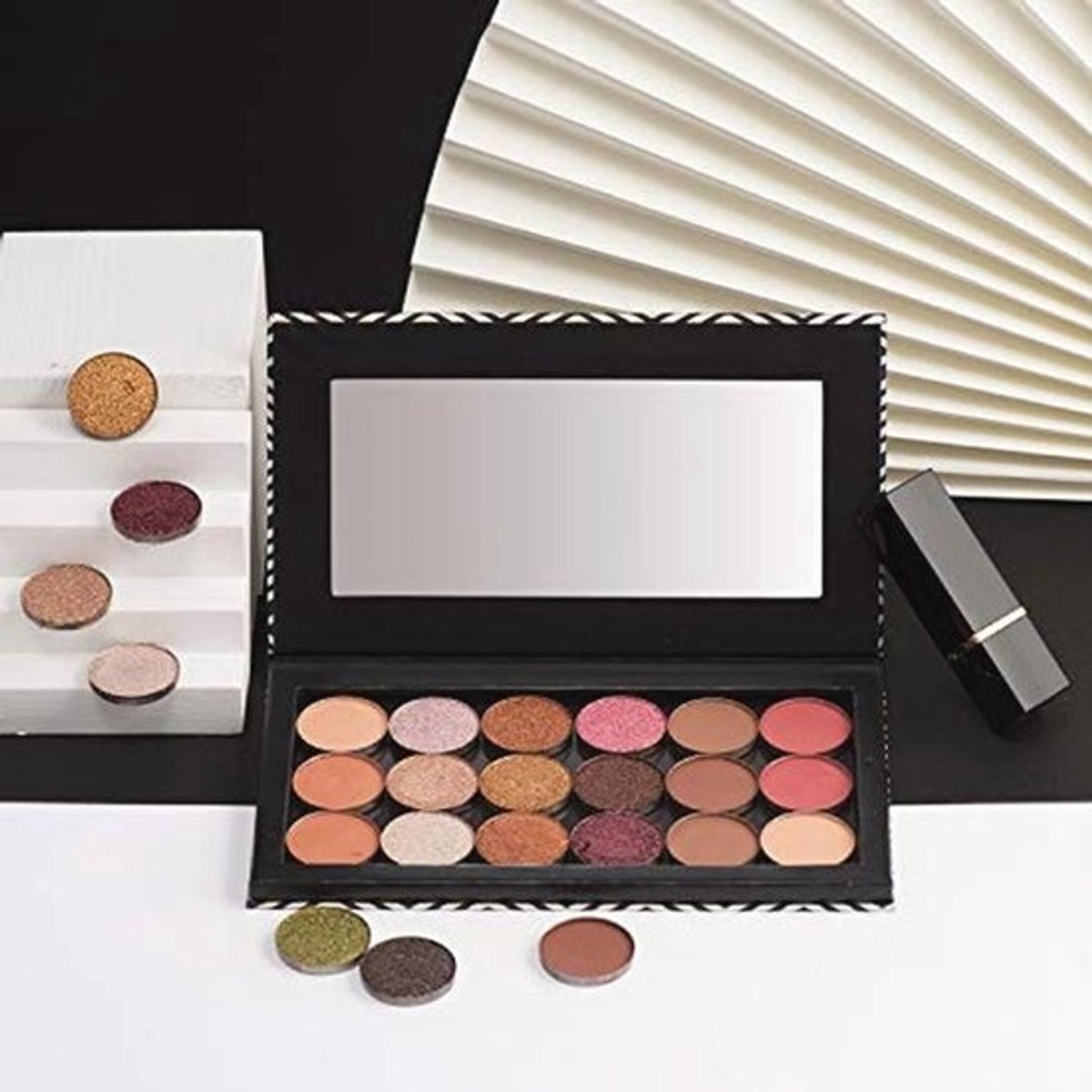 Magnetisch Make-up Palet met Spiegel en 20 Zelfklevende Stickers