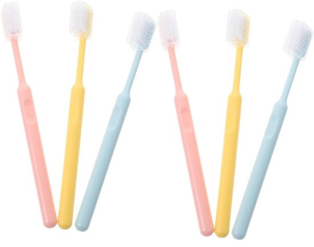 Ergonomische Tandenborstels - Zachte Borstels - Dagelijkse Mondzorg - Set van Zes - 18 cm Lengte - Gemengde Kleuren