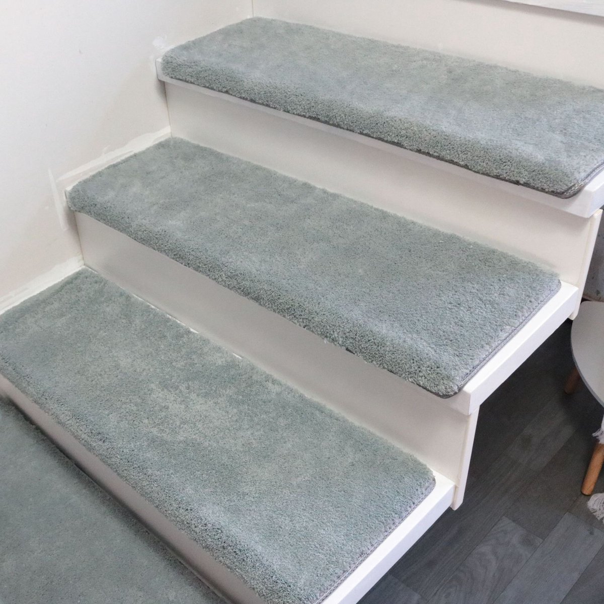 Traptreden matten set - Lichtgrijs - 65*24+3 cm - 3 stuks - Polyester - Klittenband onderzijde - Antislip voor binnentrappen thuis