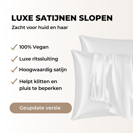 Twee witte satijnen kussenslopen met rits. Zacht voor huid en haar, vegan.