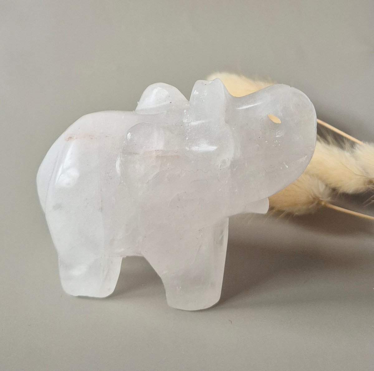 Bergkristal Edelsteen Olifant 7x5cm – Handgesneden Kristallen Beeldje