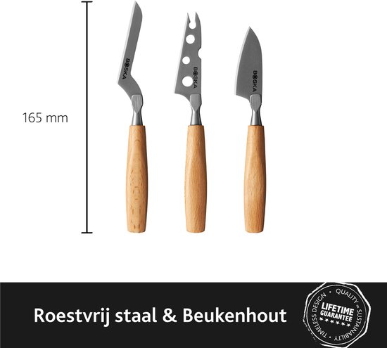 Drie BOSKA kaas messen met een lengte van 165 mm, gemaakt van RVS en beukenhout.