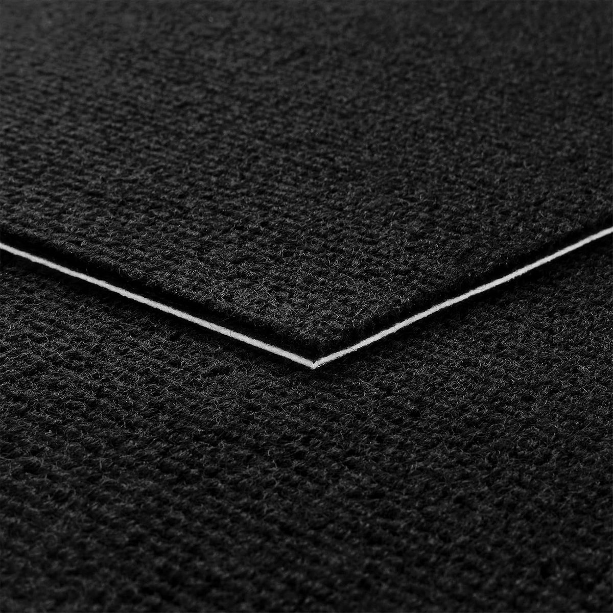SnelShoppen - Zelfklevende Tapijttegels 30x30CM - Zwart - Wasbare Antislip Vloertegels voor Thuis, Kantoor, Commercieel - 4 Stuks