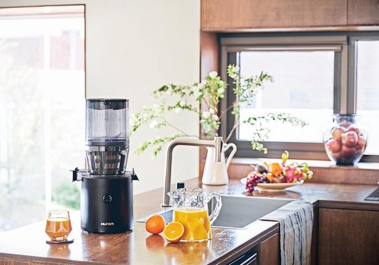 SnelShoppen - Hurom Slow Juicer - Fruit en Groente Juicer - H320N - Elektrische Koudpers - Stille Motor - Eenvoudig Schoon te Maken - Grote Container — afbeelding 3