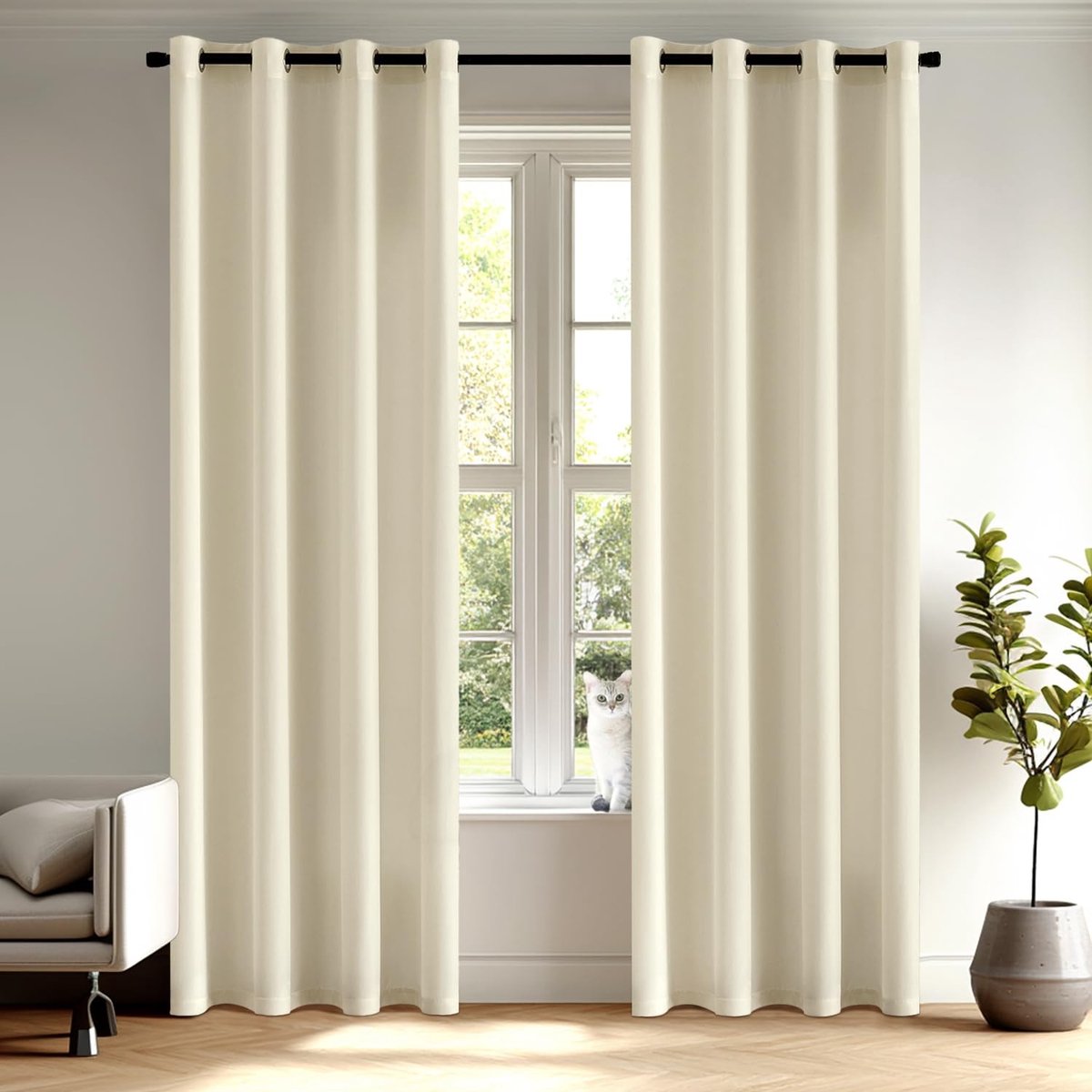 Omgoods - Semi-Transparante Voile Gordijnen met Oogjes - Set van 2, Licht Beige 140 x 225 cm
