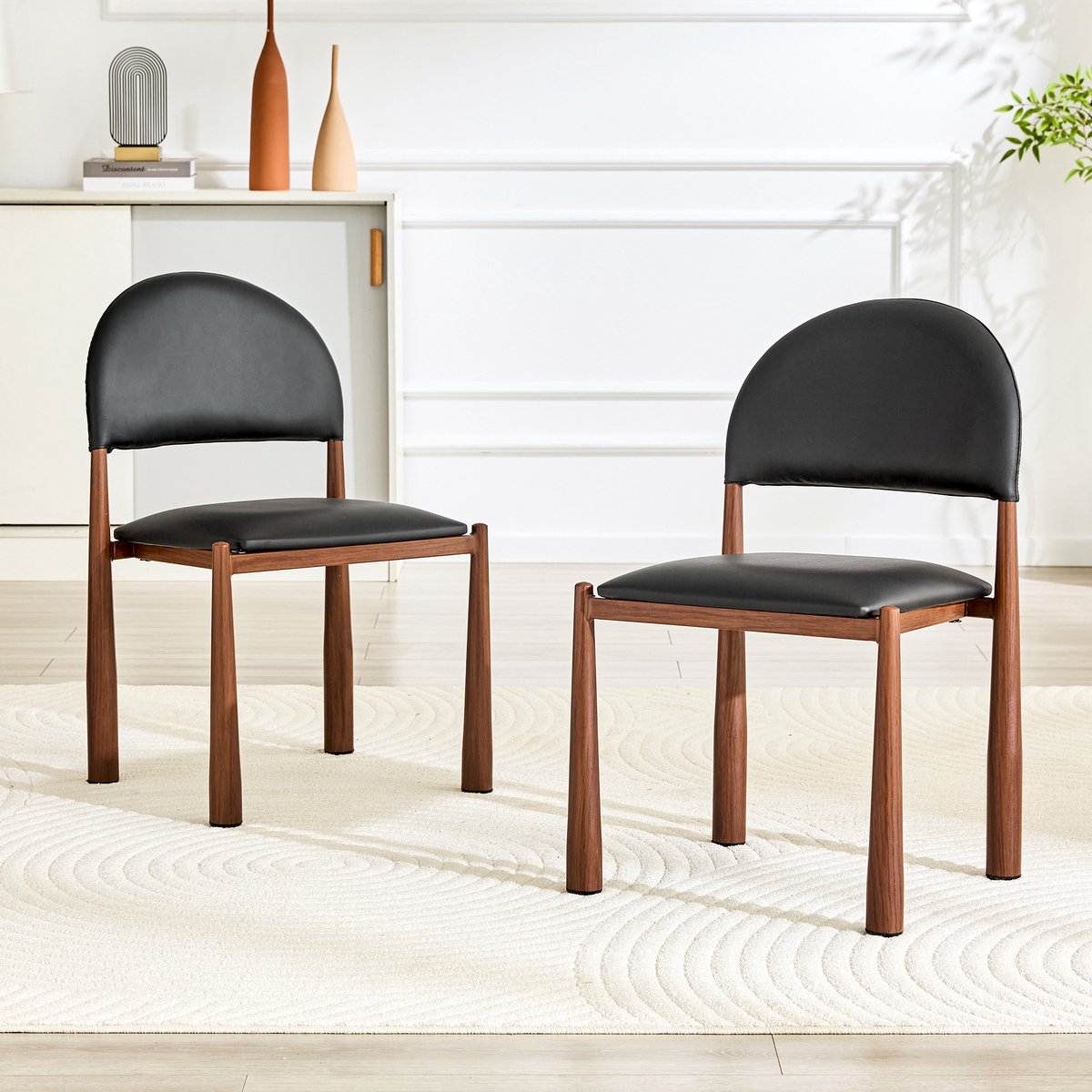 Pugsdrly Set van 2 moderne eetkamerstoelen, gestoffeerde stoel met halfronde rugleuning, keukenstoel van PU-leer en metalen poten, alleen stoelen inbegrepen, geen tafel, 80 cm hoog, elegant en robuust