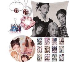Zwarte Kpop Fan Merchandise Gift Set met Kussensloop en Stickers voor Blackpink Fans