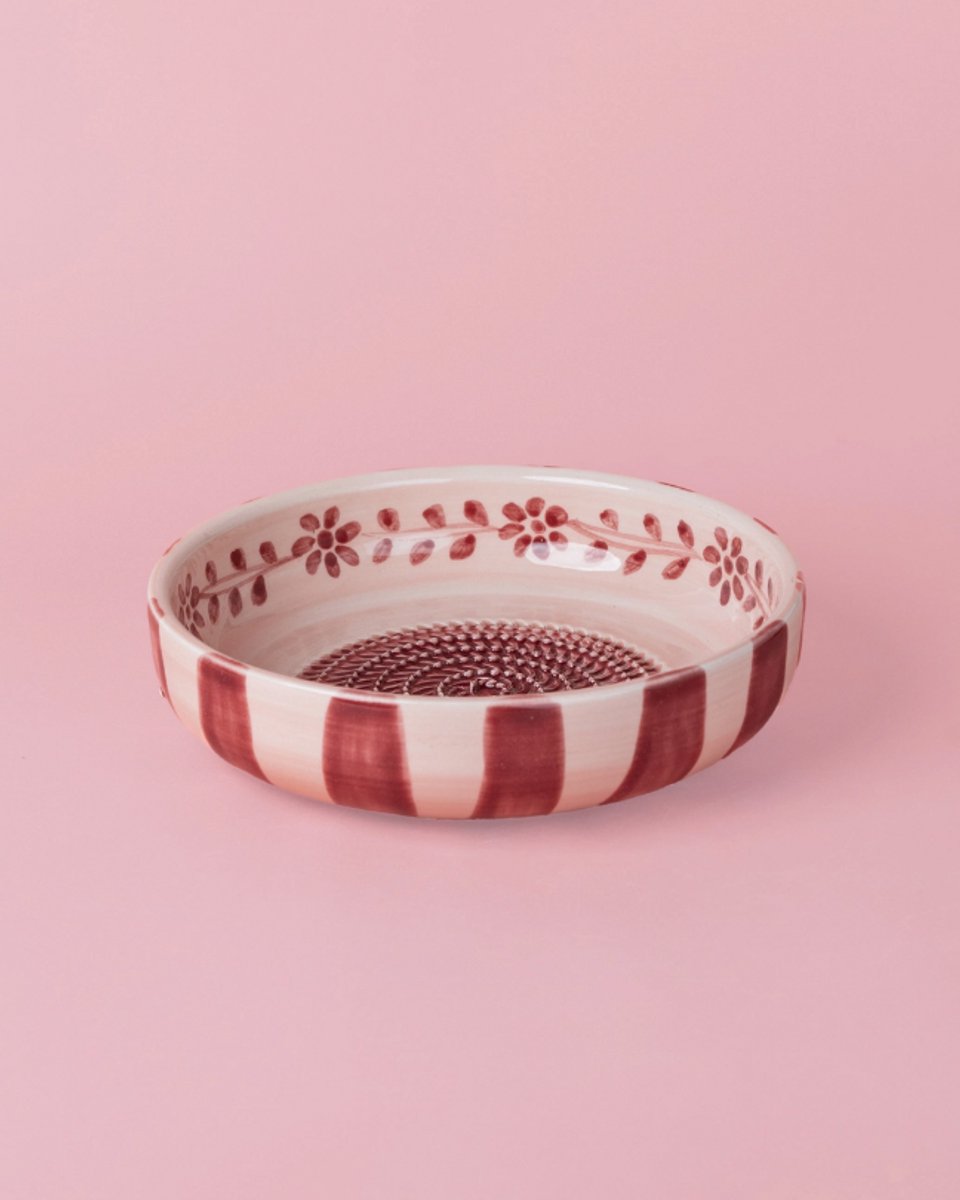 Rasp Bord Groot Sakura - Roze - Bloem - Streep - Rasp Schaaltje - Knoflook Rasp - Gember Rasp - Kookliefhebber - Handmade - Keramisch - Raspen - Schaven - Vegan - Vintage Raspbordje - Knoflookrasp - Knoflook Rasp Bordje