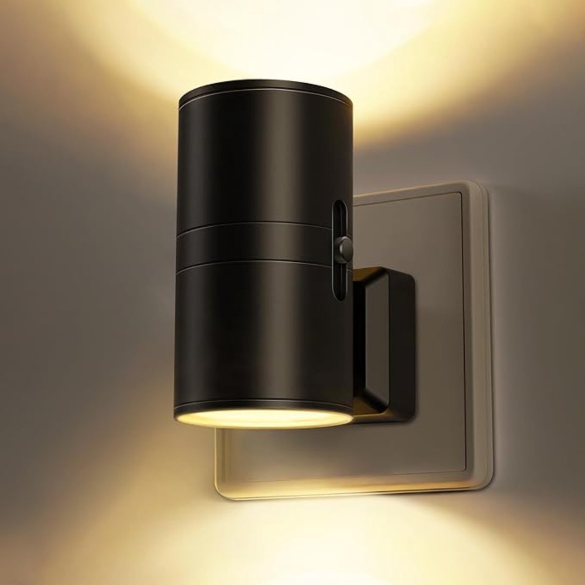 Verte Night Light - LED-Nachtlampje - Nachtlampje met Fitting en Schemersensor - 3000K - Warm Wit - Dimbaar Nachtlampje met Fitting voor de Kinderkamer - Trap - Gang - Slaapkamer - Keuken - Zwart - 1 Stuk