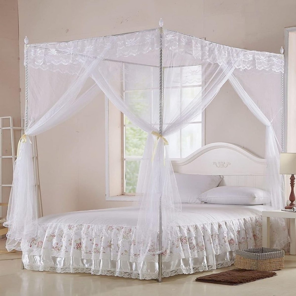 Luxe Bed Mosquito Net met Drie Openingen, Ideaal voor Bescherming tegen Muggen en Insecten, Perfect voor Slaapkamers en Buitengebruik (150 x 200 cm)