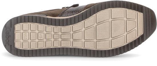 Zool van bruine Gabor sneakers met profiel.