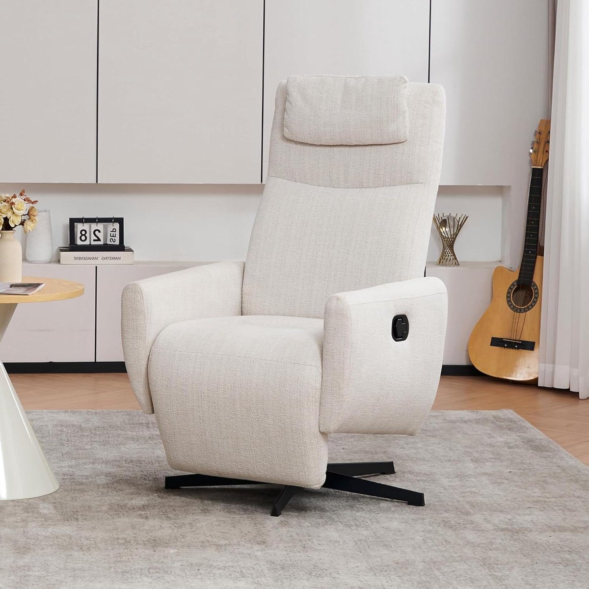 Draaibare Relaxstoel - Fauteuil met Voetensteun - Ontspannen Zitten - 360 Graden Draaibaar - 110 kg Belastbaar - Beige