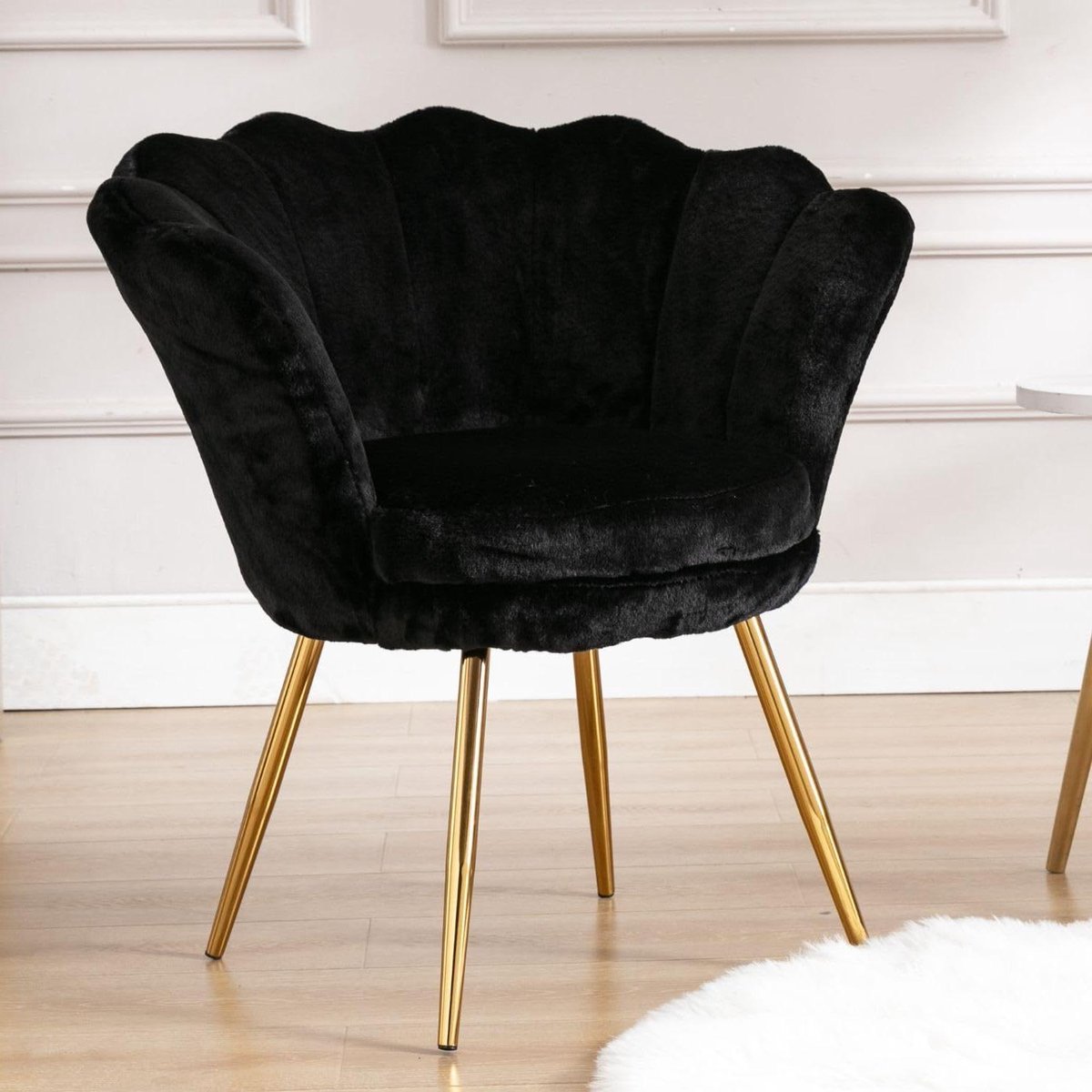 Loungestoel - Schelpstoel Teddy - Ontspannen Zitten - Gouden Poten - 60 cm Diep - Zwart