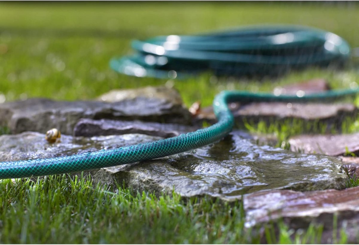 SnelShoppen - Flexibele Tuinslang 3 Laags voor Tuinirrigatie - UV Bestendig Polyester Braid - 20m - 3/4" - Ideaal voor Tuin, Schoonmaken en Meer