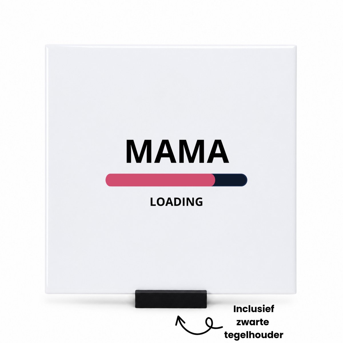 Hacebo mama loading tegeltje met tegelhouder - Moeder - ochtendkoffie laden - tegeltjes met tekst - Moeder cadeautjes - moederdag - verjaardagscadeau - verjaardag - cadeau - geschenk - kado - gift - moeder artikelen - spreuktegels - 15x15 CM Wit