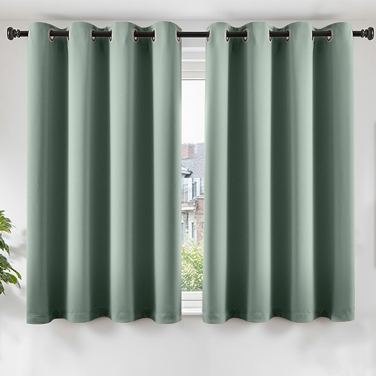 SnelShoppen - Opaque Blackout Eyelet Curtains 145 x 140 cm Set van 2 in Sage Green - Ideaal voor Woonkamer, Korte Raamdecoratie, 100% Polyester