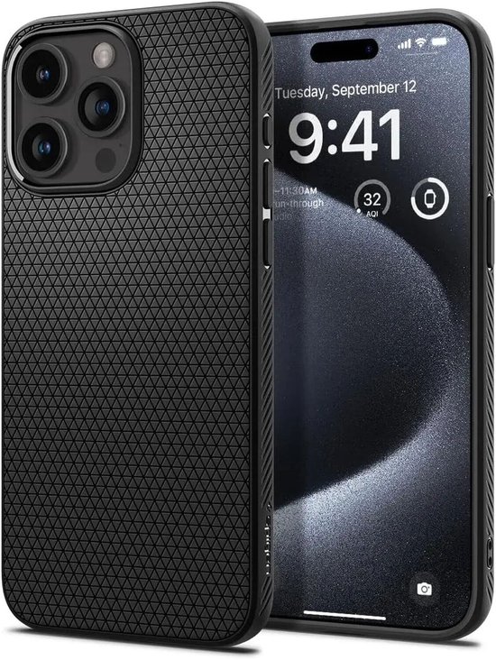 Coque Spigen noire sur un iPhone 15 Pro avec un arrière-plan assombri.