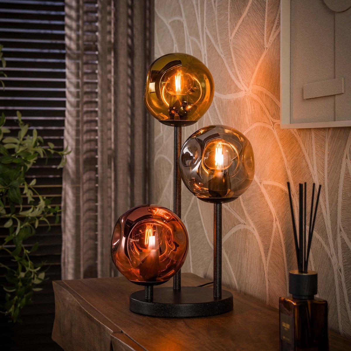 PS-Collection Tafellamp Zwart Gekleurd Glas 3-lichts - Stellar - tafellamp slaapkamer, tafellamp industrieel, tafellampen woonkamer, tafellamp zwart, tafel lamp, tafellamp slaapkamer industrieel, tafellampje