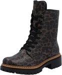 Bruine veterboot met luipaardprint, zwarte veters en dikke zool.