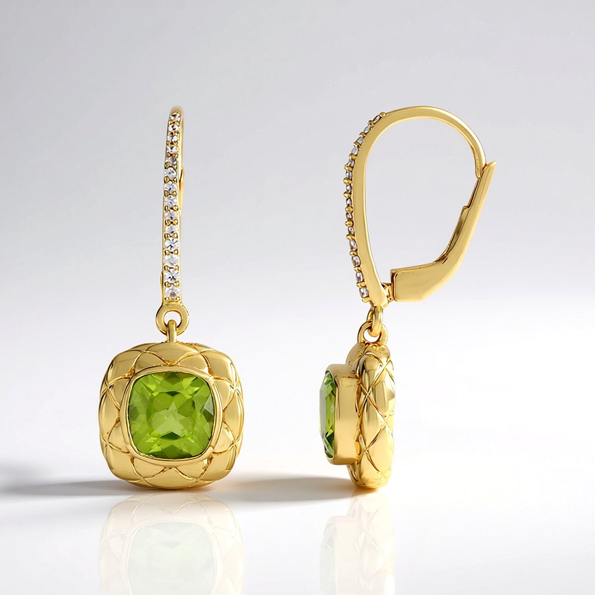 Cavill - Vergulde zilveren oorbellen met 2,78 ct groene peridoot - 28 fonkelende zirkonen 0,233 ct - Klassieke antieke kussen stijl