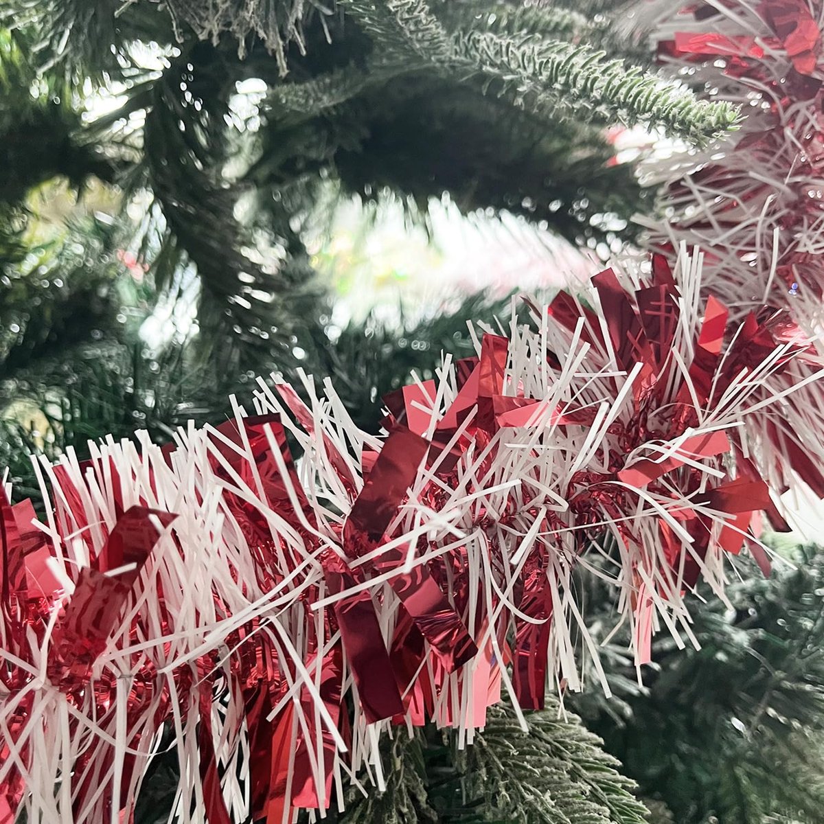 Dailygoods - Rood-Witte Kerst-Lametta-Slinger - 10 m Metallic Decoratie