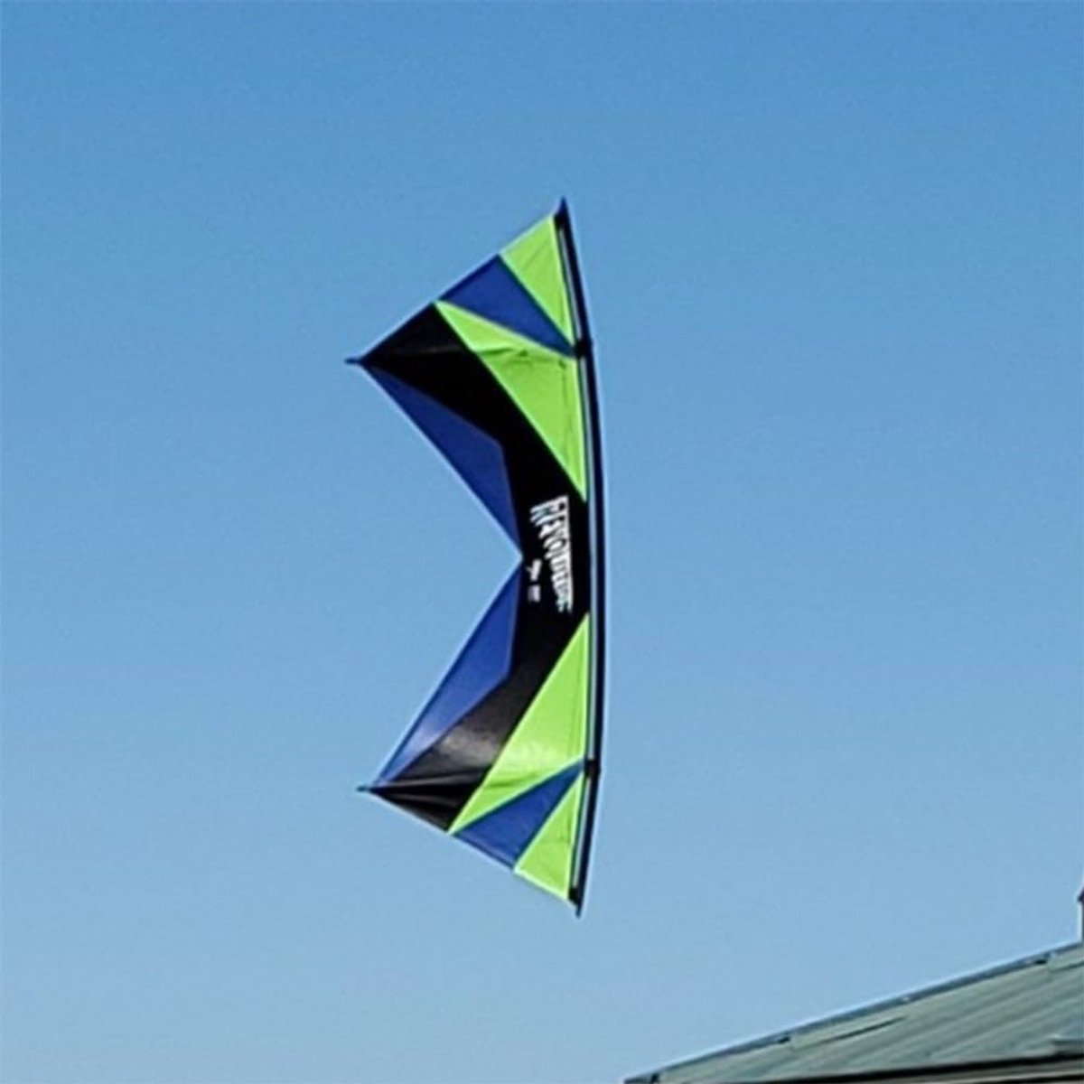 Stuntvlieger - Vlieger - Buiten spelen - Zelfherstellend - 233 cm - Lime blauw zwart
