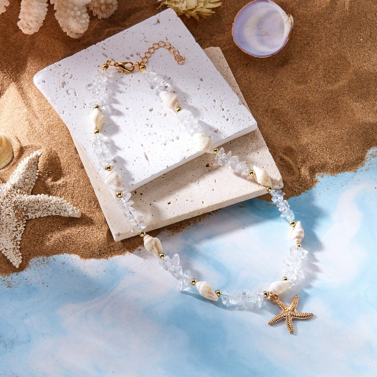 Ketting van 40+5cm – Ketting met zeester en schelp (imitatie) – Ketting van trommelsteentjes in strandstijl – Kralenketting met oceaanthema – Kralenketting voor dames – Feestelijke kralenketting in strandstijl – Geschikt voor dagelijks gebruik
