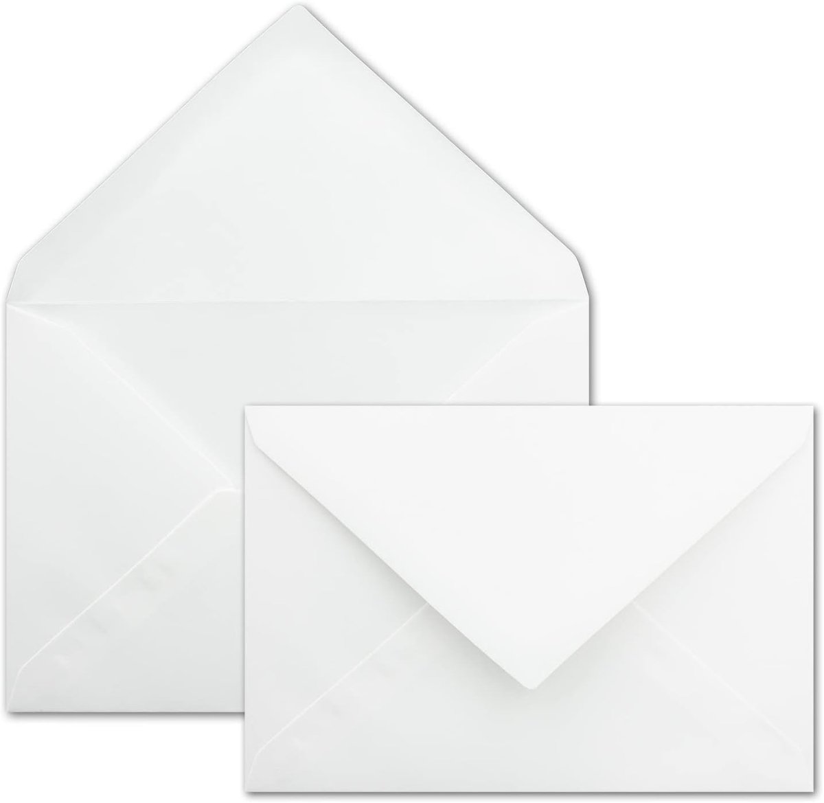 PAPIER 50 stuks, enveloppen DIN C5 wit, 16,1 x 22,8 cm, met natte plakrand en puntige afsluitklep, 90 g/m², glad en mat oppervlak met aangenaam gevoel