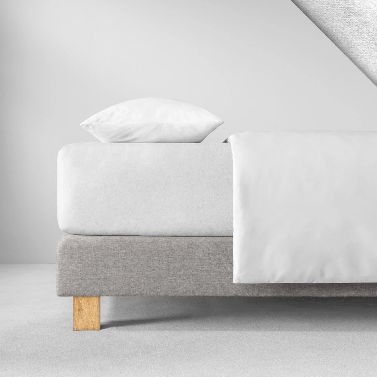 Estella 100 Serie - Hoeslaken - 200 x 200 cm - Velours - Wit