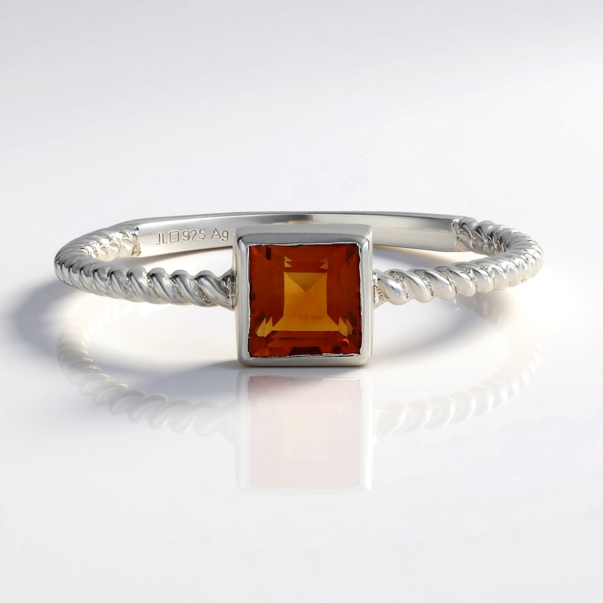 Cavill - Verstelbare ring 925 sterling zilver gerhodineerd - 0,572 ct Madeira citrien - Elegante carré slijpsel - Braziliaanse edelsteen