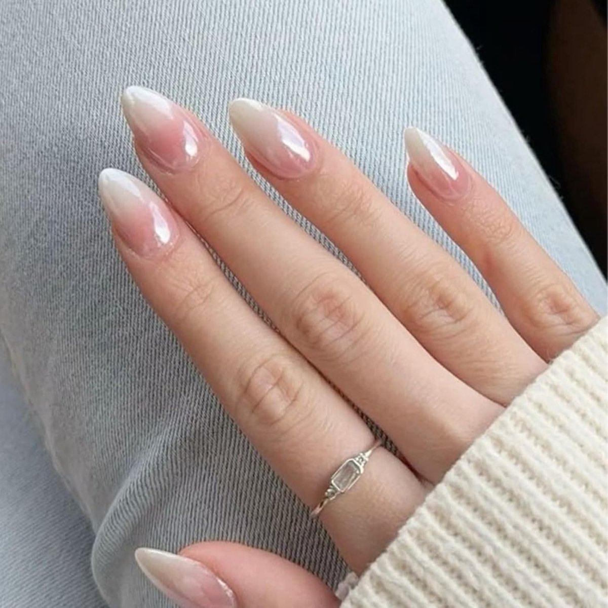 Press On Nagels - Korte Franse Ombré Roze - Glanzende Kunstnagels met Kleber en Vijl - Perfect voor Thuisgebruik - ShopVlot