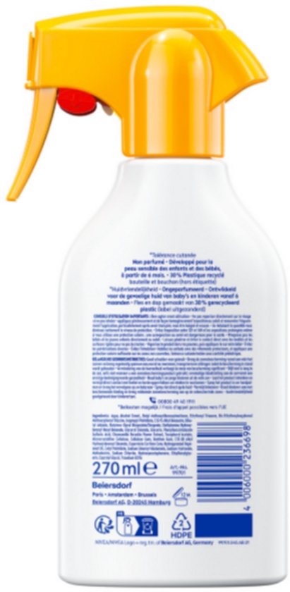 Witte sprayflacon met gele spuitdop en rode knop. Achterkant met productinformatie en streepjescode. 270ml.
