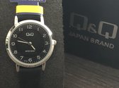 Q&Q dames horloge zilverkleurig met zwart lederen band Q945J806