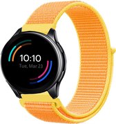 Nylon Smartwatch bandje - Geschikt voor  OnePlus Watch nylon bandje - lichtgeel - Strap-it Horlogeband / Polsband / Armband
