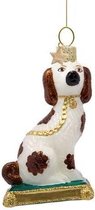 Glazen kerst decoratie Staffordshire hond met groen kussen H10cm