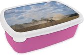 Broodtrommel Roze - Lunchbox - Brooddoos - Tractor - Lucht - Bodem - 18x12x6 cm - Kinderen - Meisje