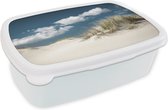 Broodtrommel Wit - Lunchbox - Brooddoos - Strand - Duinen - Gras - 18x12x6 cm - Volwassenen