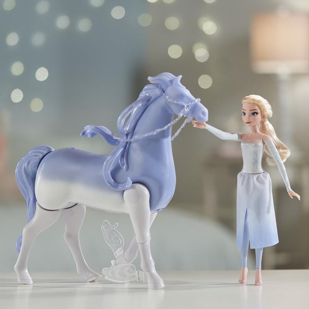 getrouwd ik heb dorst vervorming Frozen 2 Feature Nokk & Elsa - Interactieve Pop | bol.com
