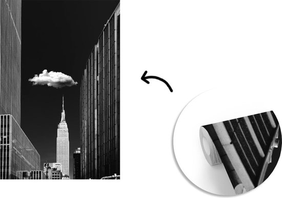 Papier peint - Papier peint photo peint Nuage au-dessus de l' Empire State Building à Manhattan - Largeur 160 cm x Hauteur 240 cm