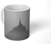 Mok - Klooster tijdens een zonsopgang - zwart wit - 350 ML - Beker