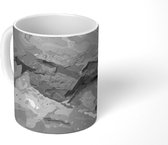 Mok - een structuur van rotsen - zwart wit - 350 ML - Beker