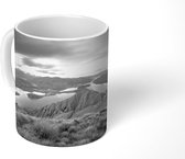 Mok - Bergen en meren - zwart wit - 350 ML - Beker