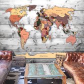 Zelfklevend fotobehang - Wereldkaart op houten planken (hout look), Premium print